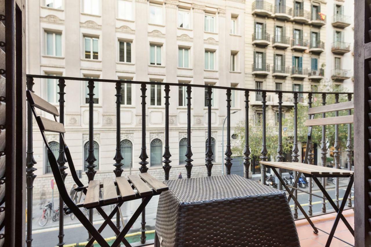 Stay U-Nique Apartments Eixample Center Barcelona Buitenkant foto